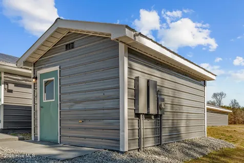 9572 Highway 41 Pink Hill NC 28572