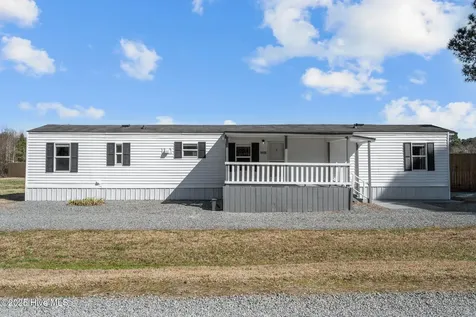 9572 Highway 41 Pink Hill NC 28572