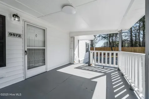9572 Highway 41 Pink Hill NC 28572