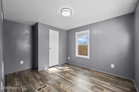 9572 Highway 41 Pink Hill NC 28572