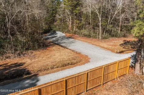 9572 Highway 41 Pink Hill NC 28572