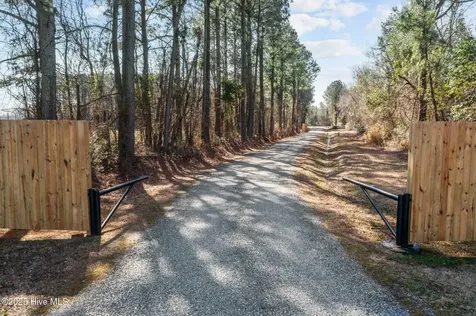 9572 Highway 41 Pink Hill NC 28572