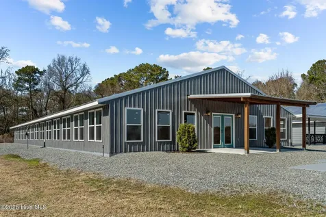 9572 Highway 41 Pink Hill NC 28572