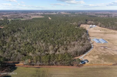 9572 Highway 41 Pink Hill NC 28572