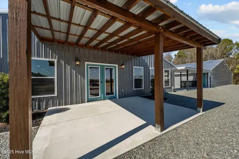 9572 Highway 41 Pink Hill NC 28572