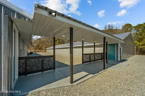 9572 Highway 41 Pink Hill NC 28572