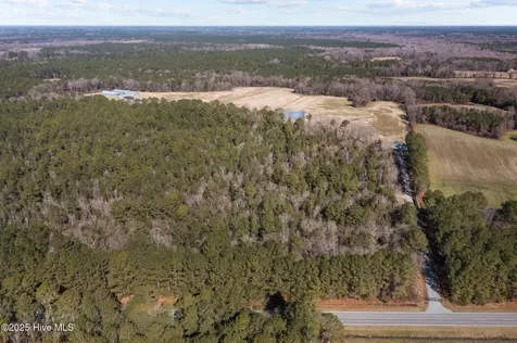 9572 Highway 41 Pink Hill NC 28572
