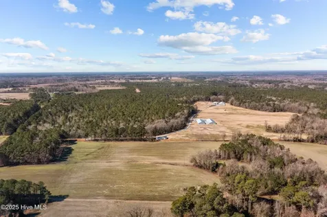 9572 Highway 41 Pink Hill NC 28572