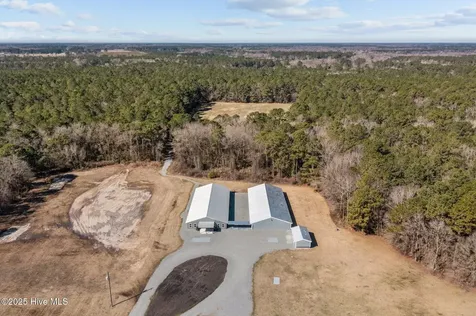 9572 Highway 41 Pink Hill NC 28572