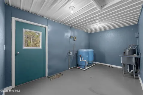 9572 Highway 41 Pink Hill NC 28572