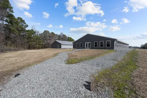 9572 Highway 41 Pink Hill NC 28572