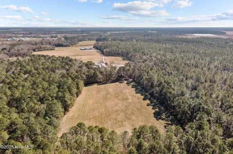 9572 Highway 41 Pink Hill NC 28572