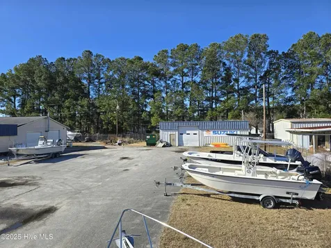 213 Us 70 W Havelock NC 28532