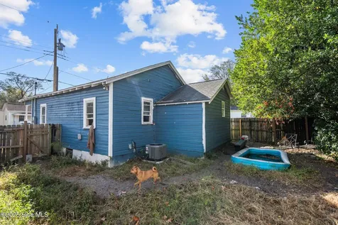 819 Wooster Street Wilmington NC 28401