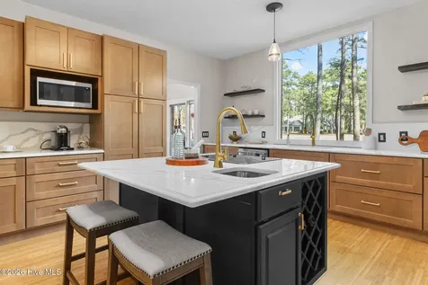 17 Mcmichael Drive Pinehurst NC 28374