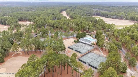 17 Mcmichael Drive Pinehurst NC 28374