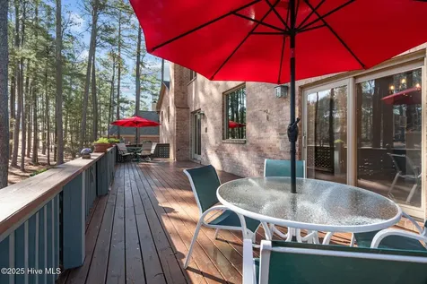 17 Mcmichael Drive Pinehurst NC 28374