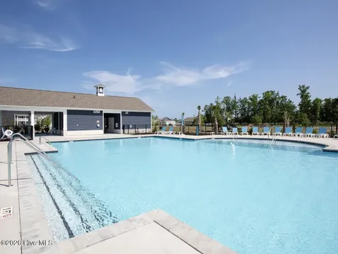 134 N Grassland Road Surf City NC 28445