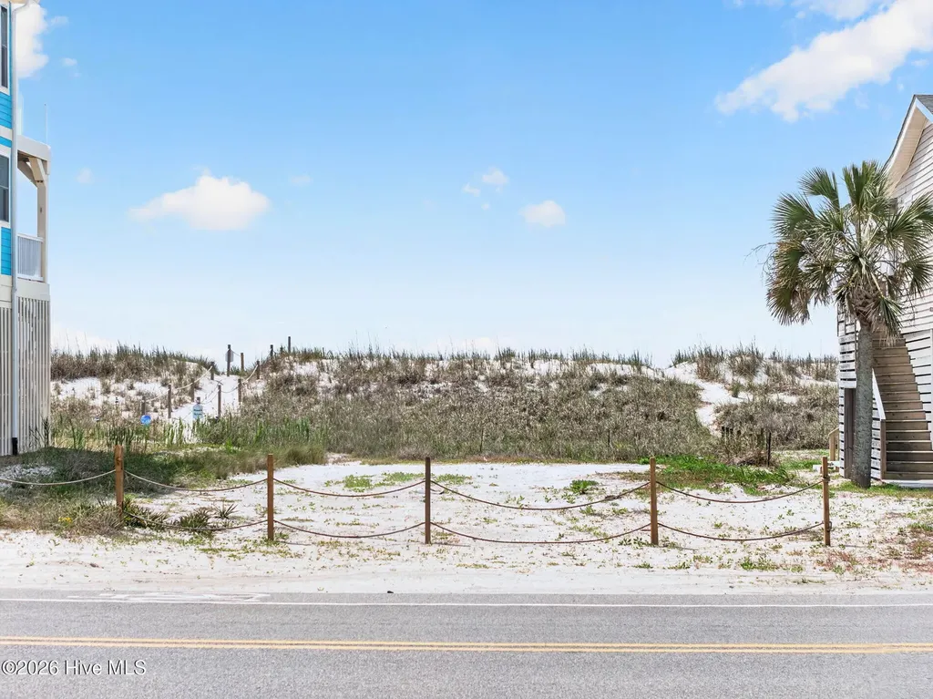 4913 E Beach Drive Oak Island NC 28465