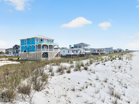 4913 E Beach Drive Oak Island NC 28465