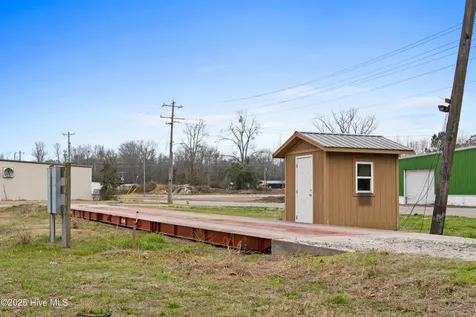 503 S Canal & Maultsby Street Whiteville NC 28472