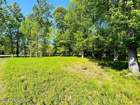 4 Broad River Drive Hertford NC 27944