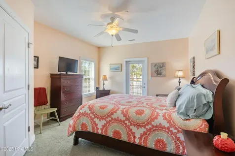 2252 Dolphin Shores Drive SW Supply NC 28462
