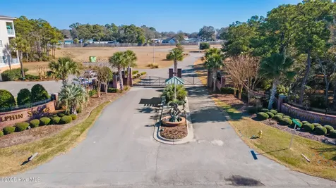 2252 Dolphin Shores Drive SW Supply NC 28462