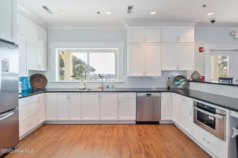 2252 Dolphin Shores Drive SW Supply NC 28462
