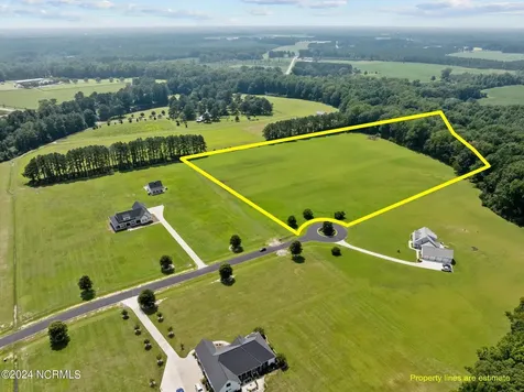 270 Southwind Drive Washington NC 27889