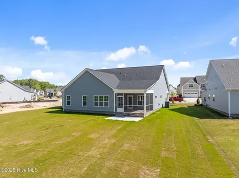 911 Hunter Grace Drive Winterville NC 28590