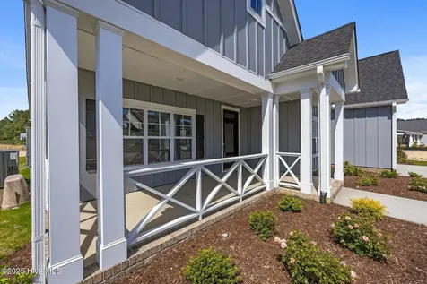 911 Hunter Grace Drive Winterville NC 28590