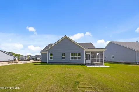 911 Hunter Grace Drive Winterville NC 28590