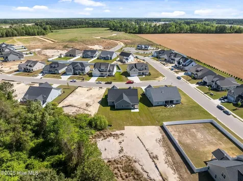 911 Hunter Grace Drive Winterville NC 28590