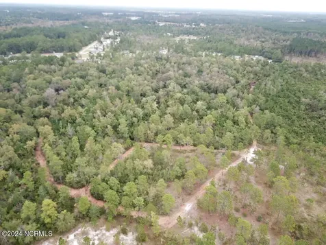 326 Sand Ridge Road Hubert NC 28539