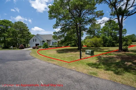 4222 W Tanager Court SE Southport NC 28461