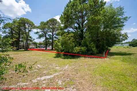 4222 W Tanager Court SE Southport NC 28461