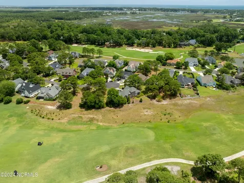 4222 W Tanager Court SE Southport NC 28461