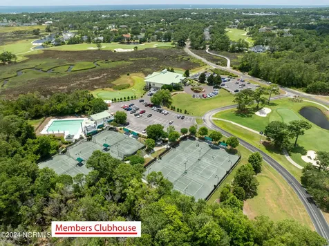 4222 W Tanager Court SE Southport NC 28461