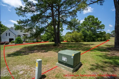 4222 W Tanager Court SE Southport NC 28461