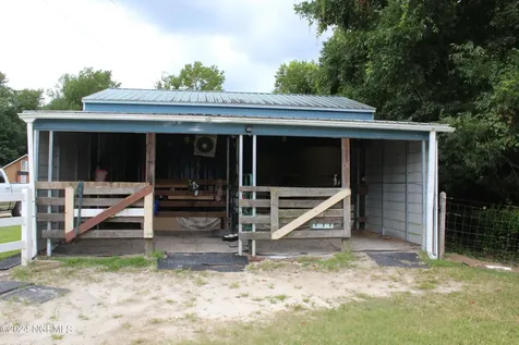 4507 Rivershore Drive New Bern NC 28560
