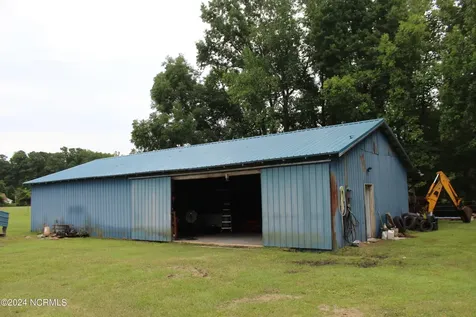 4507 Rivershore Drive New Bern NC 28560