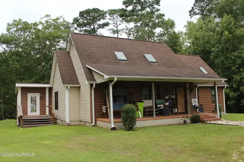 4507 Rivershore Drive New Bern NC 28560