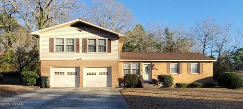 714 Walnut Street Laurinburg NC 28352
