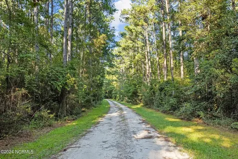 280 Donnie Davis Road Williston NC 28589