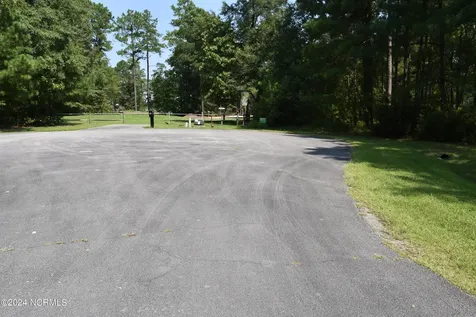 3 Alexander Drive Belhaven NC 27810
