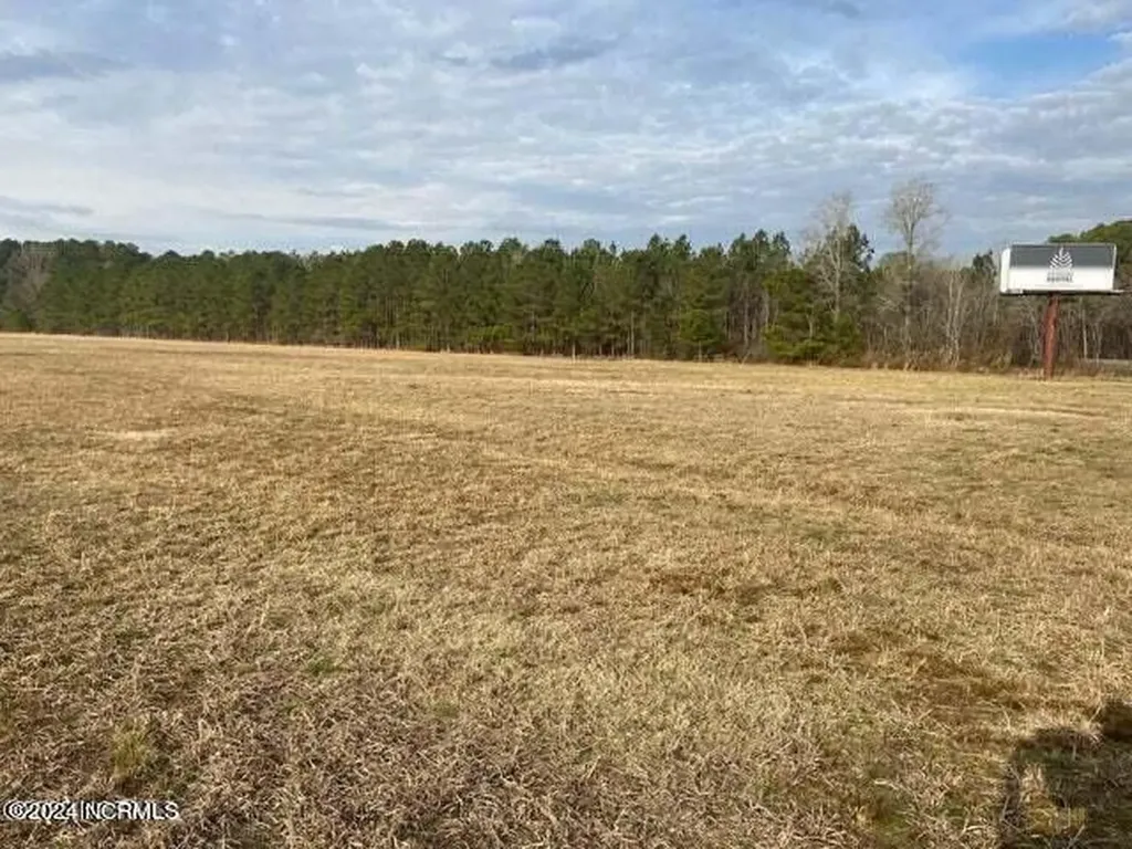 0 Highway 33 Grimesland NC 27837