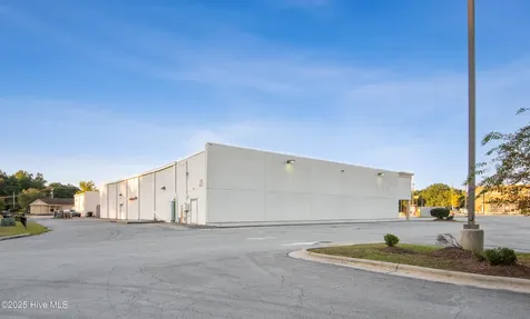 3069 Richlands Highway Jacksonville NC 28540