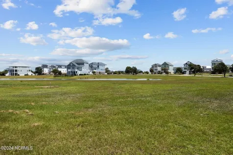 343 Kensington Place Newport NC 28570