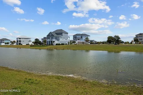 343 Kensington Place Newport NC 28570